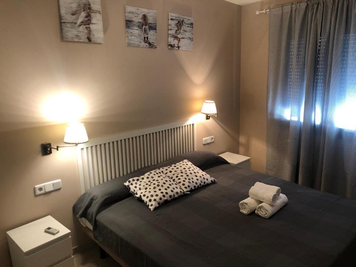 Apartamento DUPLEX SAGASTA Siviglia Esterno foto