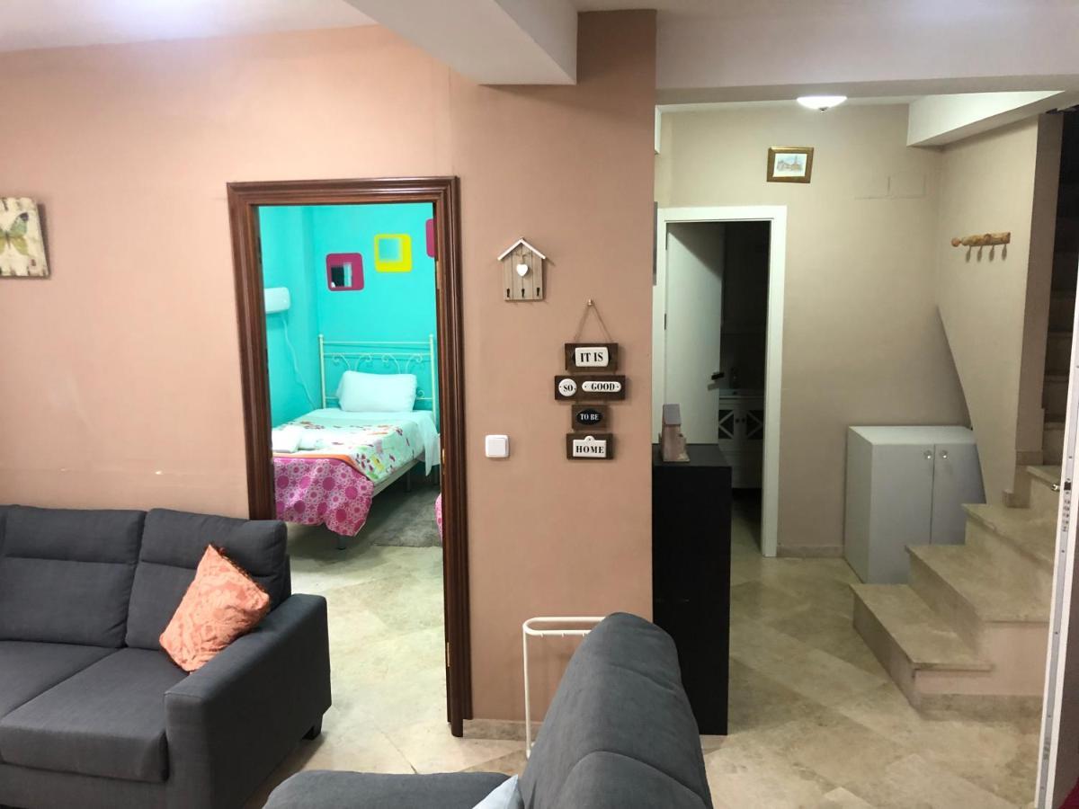 Apartamento DUPLEX SAGASTA Siviglia Esterno foto