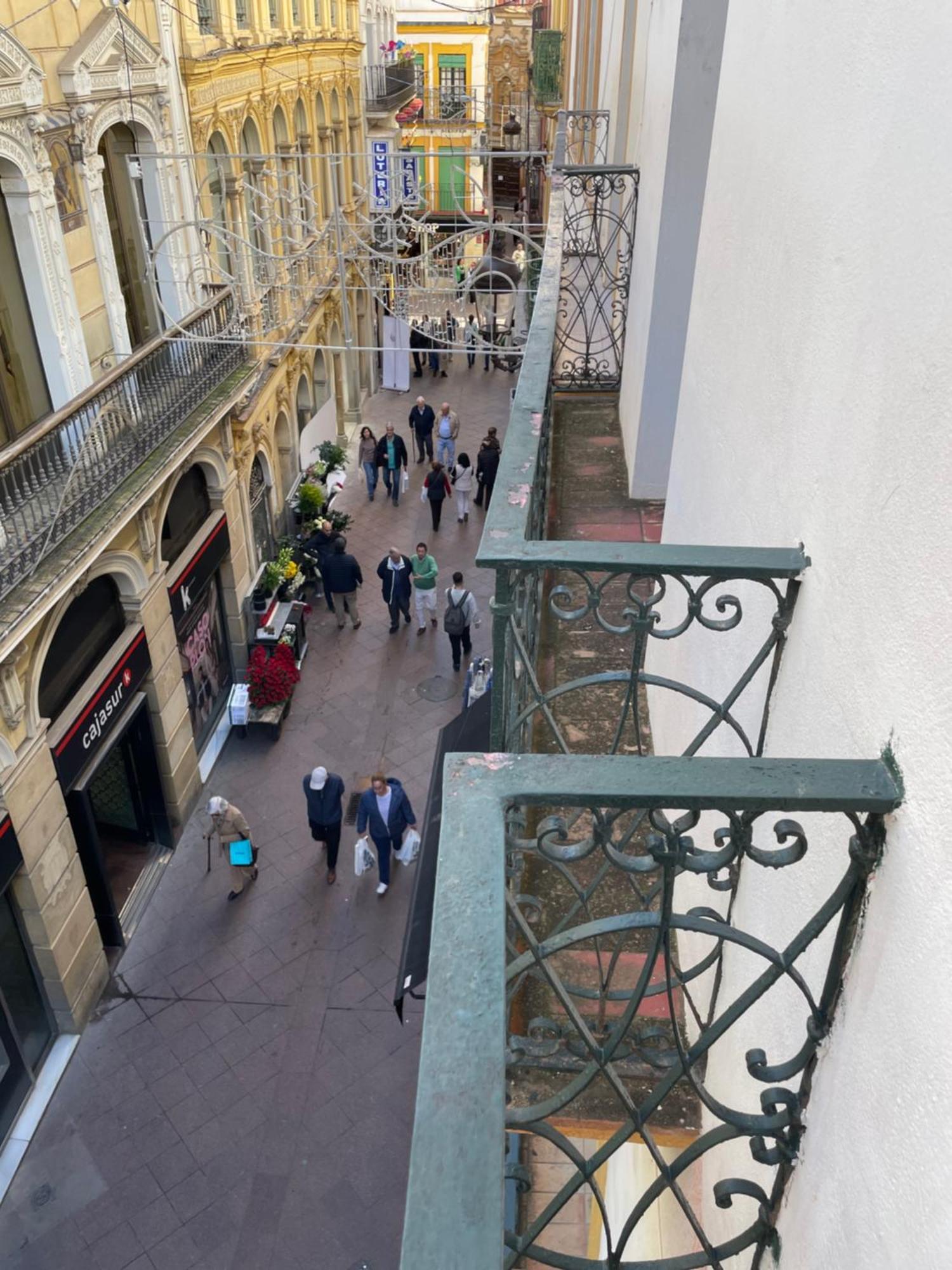 Apartamento DUPLEX SAGASTA Siviglia Esterno foto