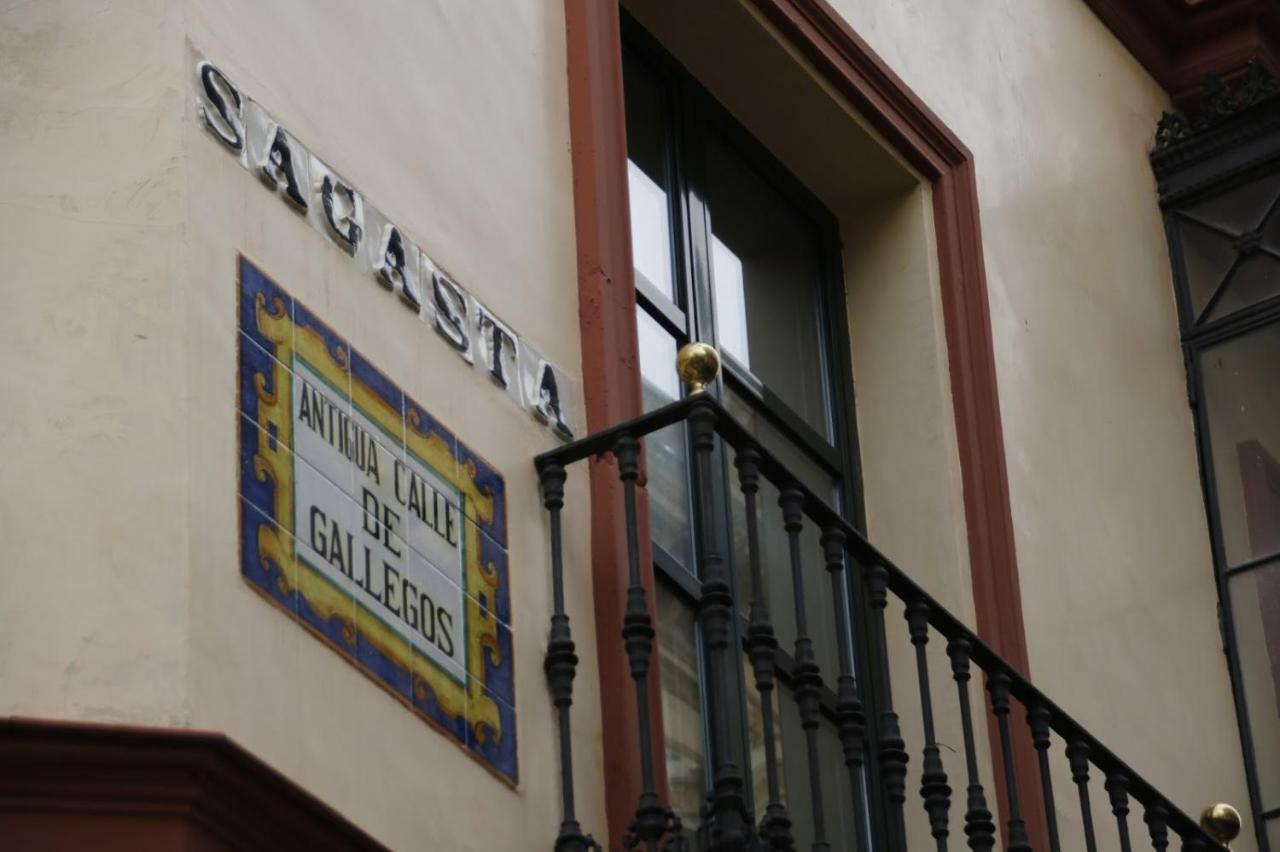 Apartamento DUPLEX SAGASTA Siviglia Esterno foto